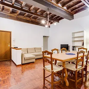 Spanish Steps Spacious Apartment Rome